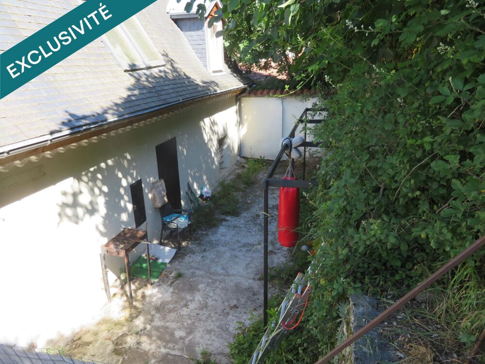 Vente Appartement appartement sous combles au 3ème étage Foix