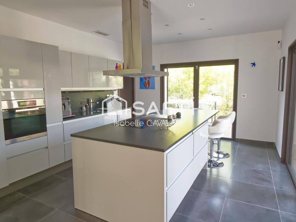Vente Maison Rochefort-du-Gard – Villa d'architecte contemporaine avec piscine Rochefort-du-gard