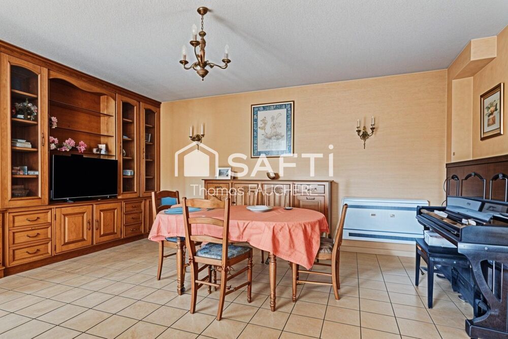 Vente Maison Pavillon 120 m² avec sous-sol total, RER E 10 min Gagny