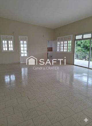  Maison  vendre 4 pices 254 m