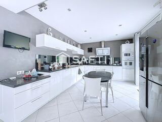  Maison � vendre 6 pi�ces 185 m�