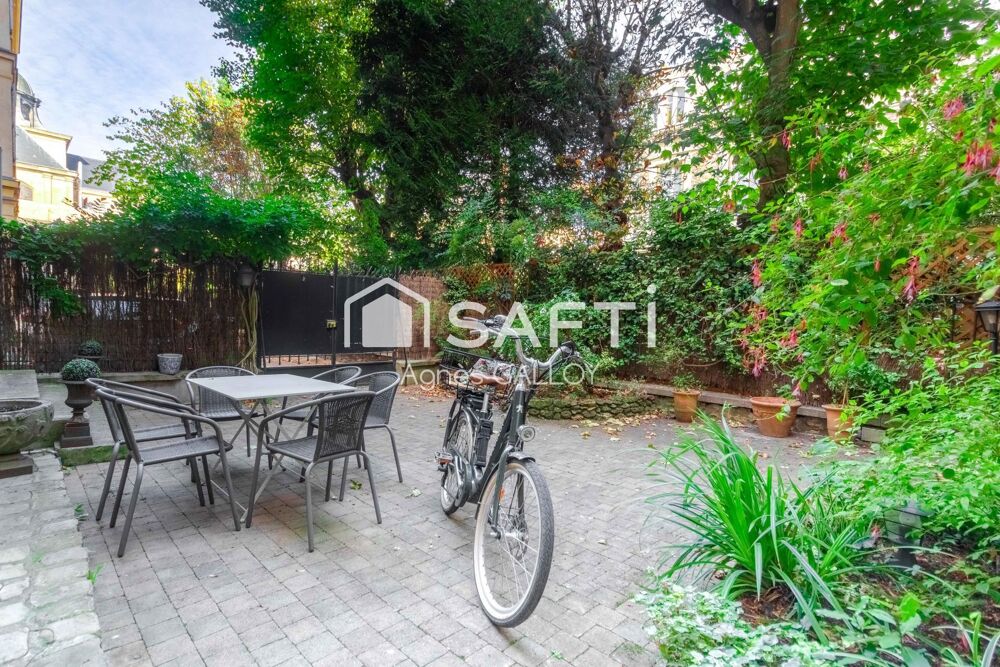 Vente Appartement Duplex esprit maison au cœur de la ville avec jardin et parking Versailles