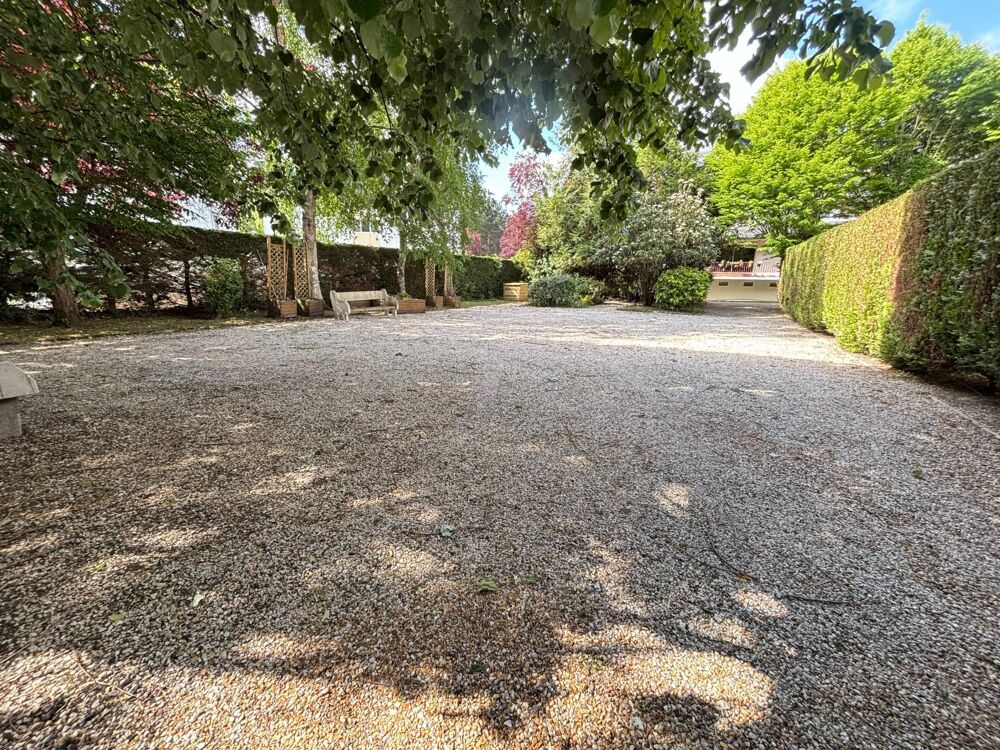 Vente Appartement Appartement 50 m2 à DEAUVILLE, 10 MIN à pied de la MER et 5 MIN de la GARE. Deauville