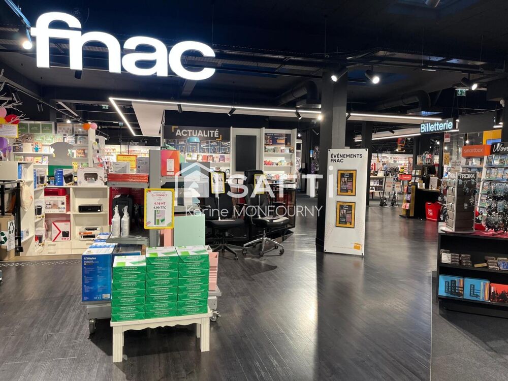   LOCAL COMMERCIAL HYPER-CENTRE 