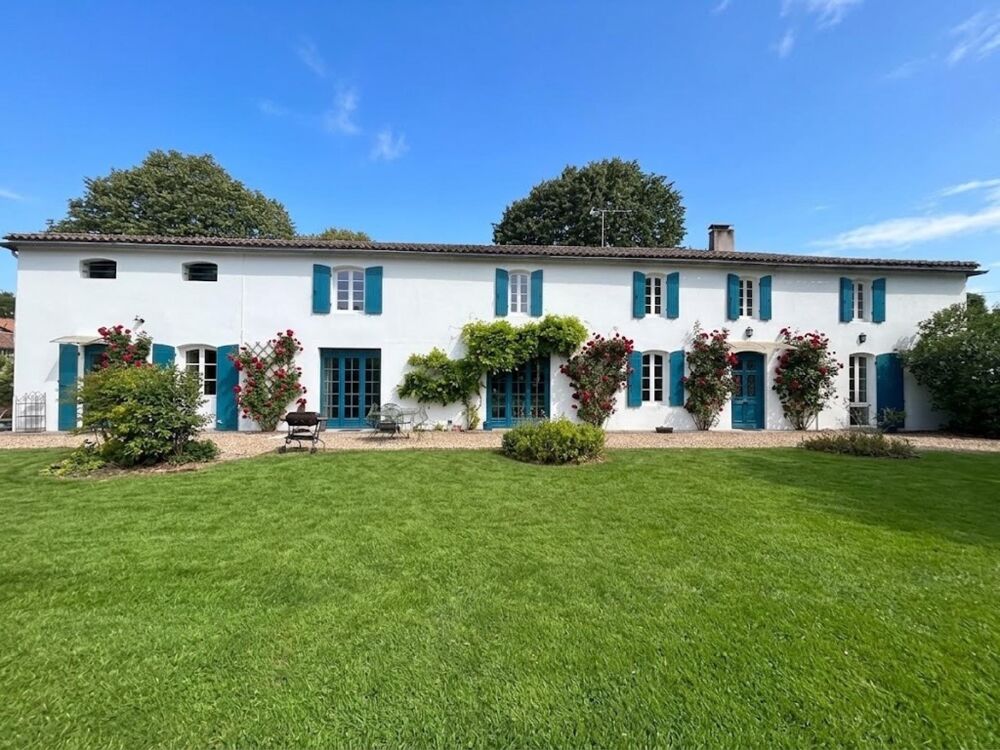 Longere de caractère de 274 m2