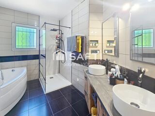  Maison  vendre 4 pices 102 m