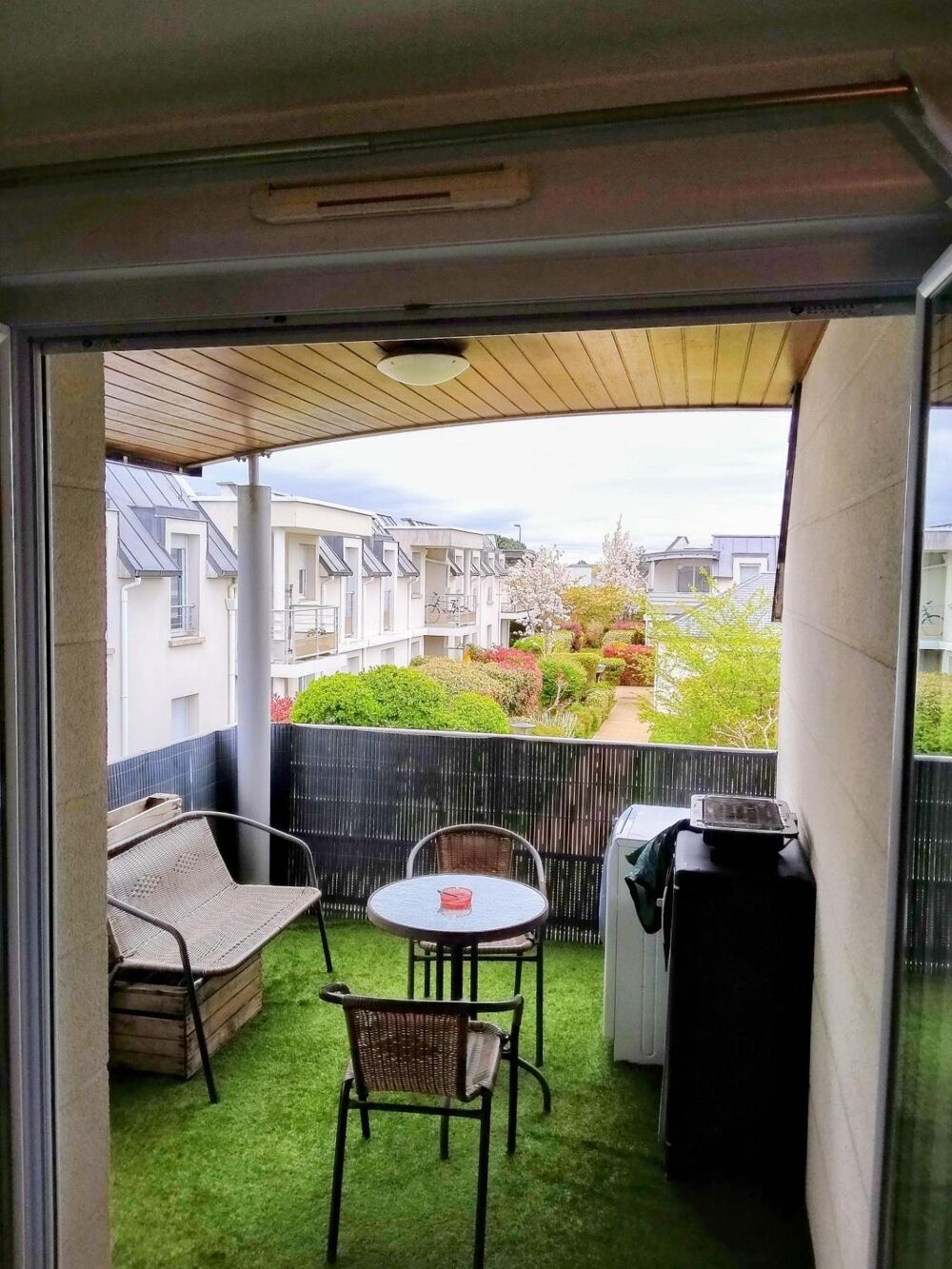 Vente Appartement Appartement avec grand balcon et piscine Tours