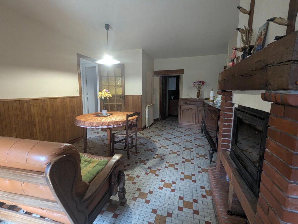 Vente Maison Maison T4 de 123 m2, au calme à la campagne, proche des commodités sur les hauteurs de Saint-Astier, fort potentiel de rénovatio Saint-astier