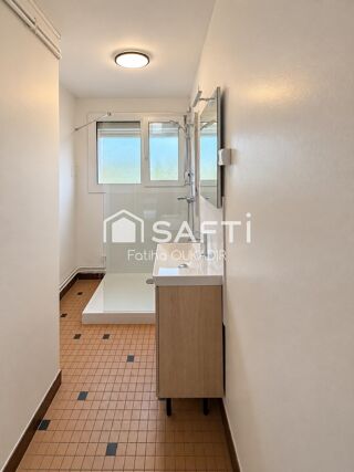  Appartement à louer 2 pièces 38 m²