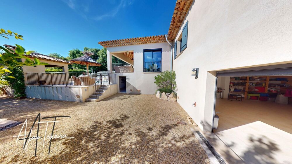 Vente Maison Villa de plain-pied avec dépendances Le luc