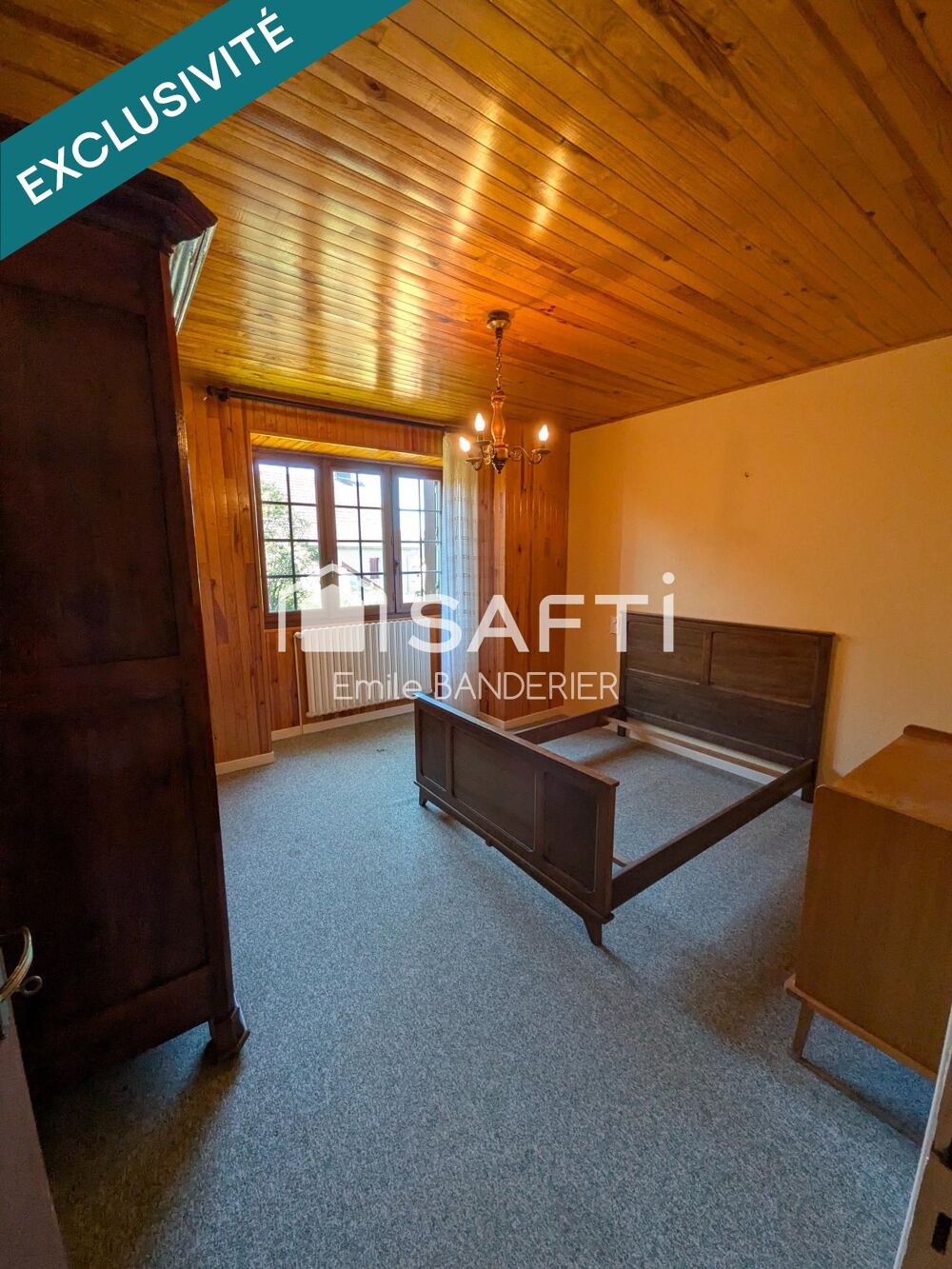 Vente Maison Maison de village de 134 m² avec garages et terrain en Pays des Lacs Uxelles