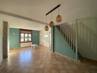  Maison à louer 4 pièces 120 m²