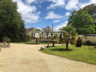  Maison  vendre 15 + pices 550 m