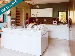  Maison � vendre 8 pi�ces 240 m�