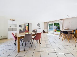 Vente Maison Arsac - Maison familiale 4 chambres avec piscine Arsac