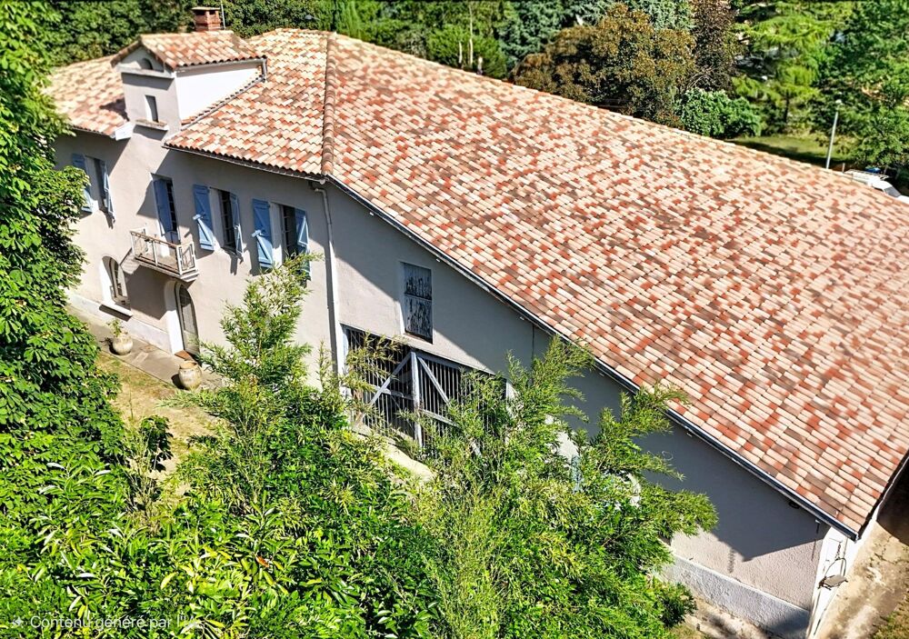 MAISON DE CARACTERE, DEPENDANCES ET PARC ARBORE