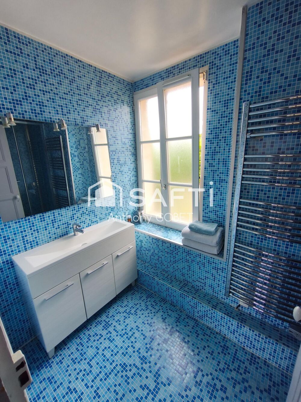 à vendre  Propriété/château Us (95450)
