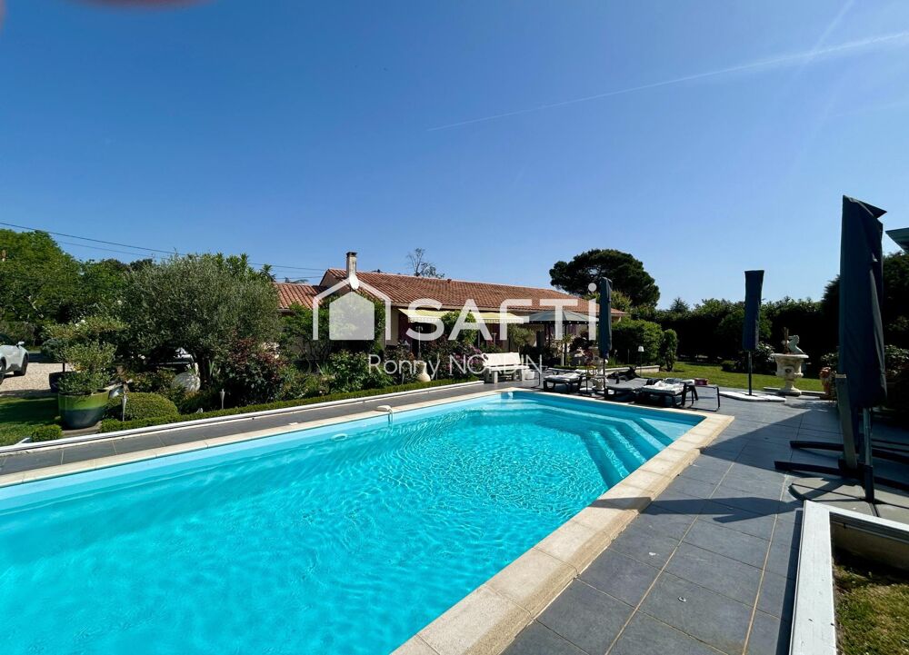 Maison de plain-pied 145 m2 - 4 chambres - Piscine