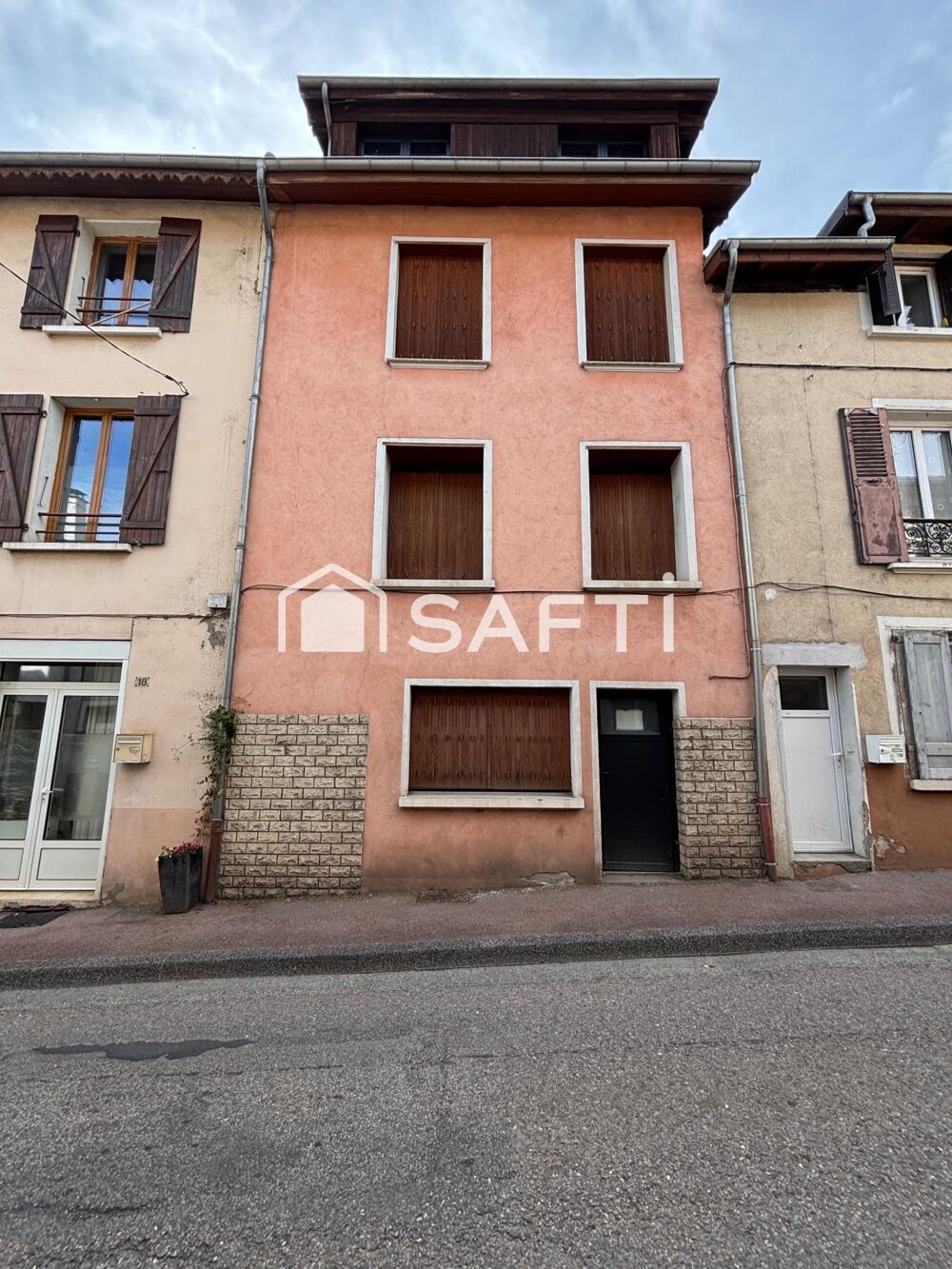 Vente Immeuble En coeur de ville Allevard