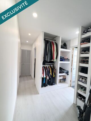  Appartement  vendre 4 pices 70 m