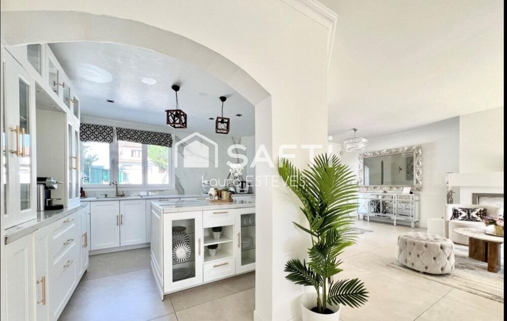 Vente Maison Grande maison familiale de 175 m² avec terrain de 1000 m² Chelles