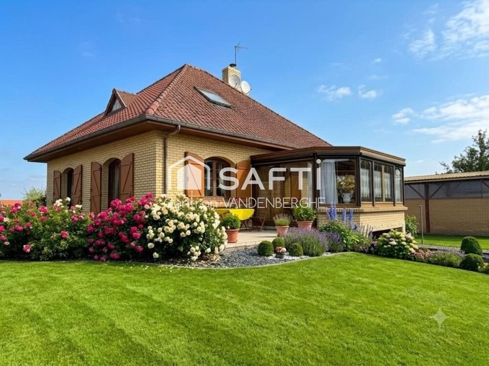 Maison 9 pièces 210 m² · à Bayenghem-les-Eperlecques · 210 m² · 499 000 €