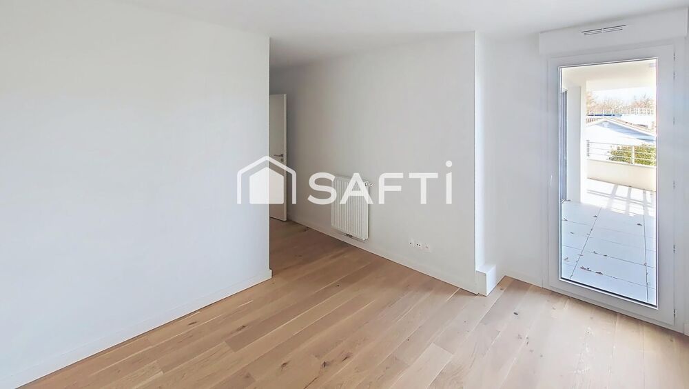 Vente Appartement PESSAC ALOUETTE - T4 NEUF DEJA LIVRE / TRAM B A PIED / TERRASSE Pessac