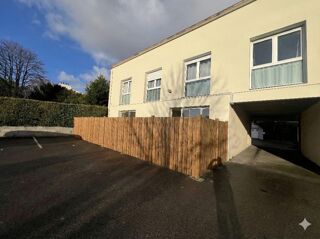  Appartement  vendre 5 pices 85 m