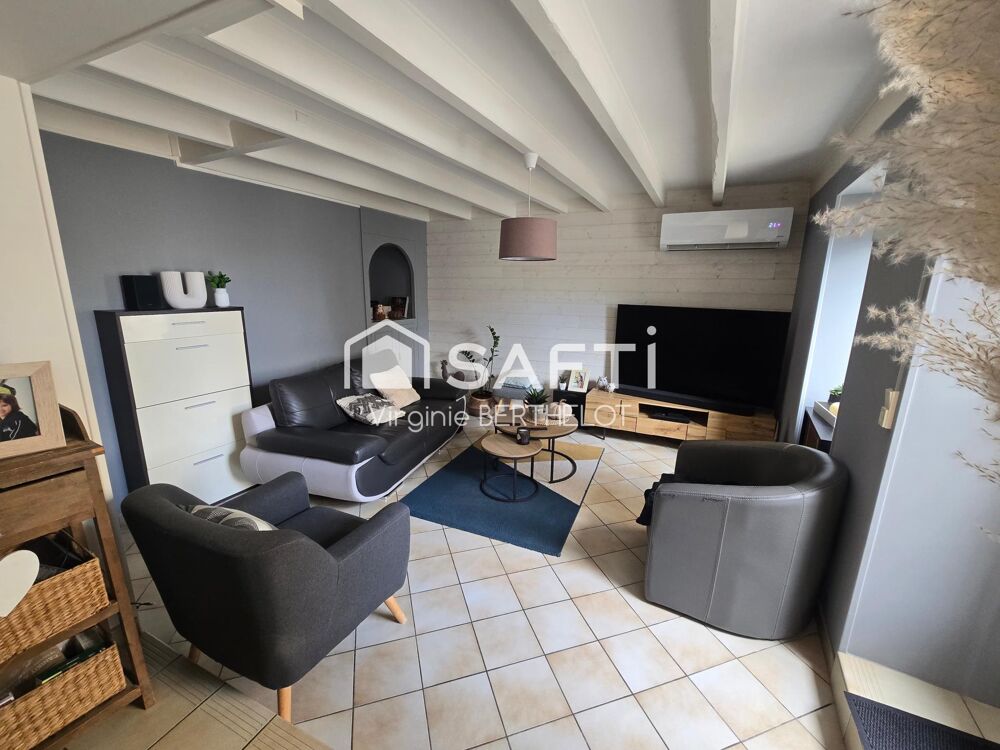 Vente Maison MAISON 3 CHAMBRES / 2 ENTREES IDEALE POUR 1 PROFESSION INDEPENDANTE OU CHAMBRES D' HOTES ! Champdeniers