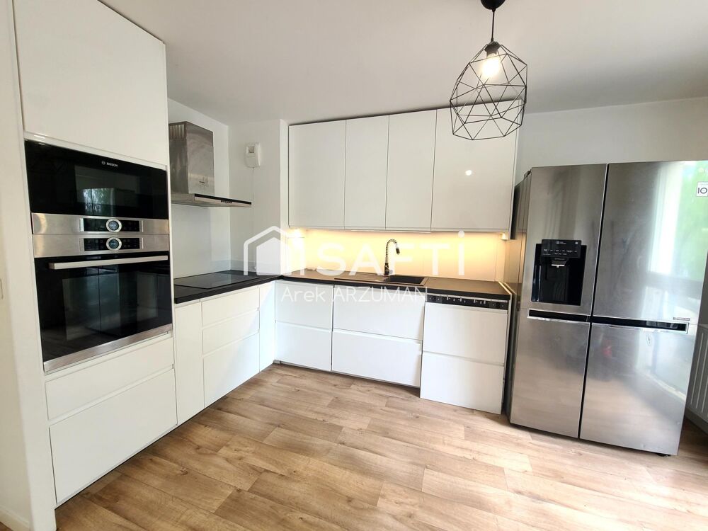 Location Appartement Duplex, balcon vue seine, parking sous-sol Alfortville