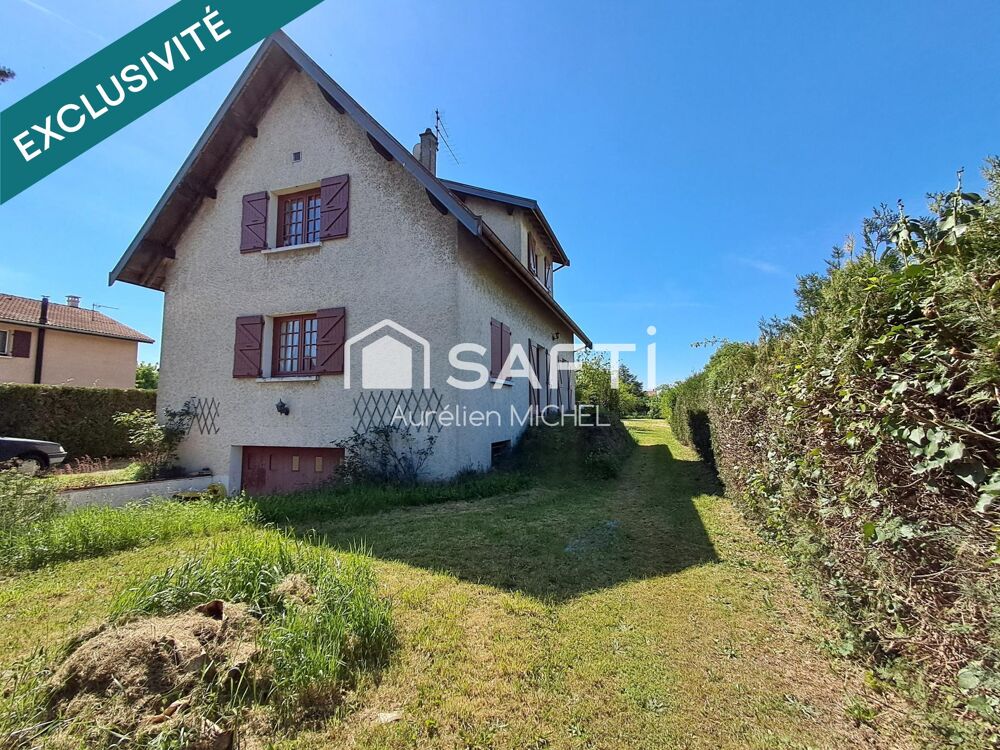 Maison de 137 m2, 4 chambres avec sous sol complet en plein coeur de Villieu