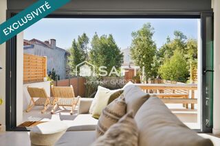 Vente Maison ST-GENES - ÉCHOPPE ENTIÈREMENT RÉNOVÉE – 4 CHAMBRES - BUREAU – 2 SDE – BUANDERIE – ATELIER - JARDIN Bordeaux