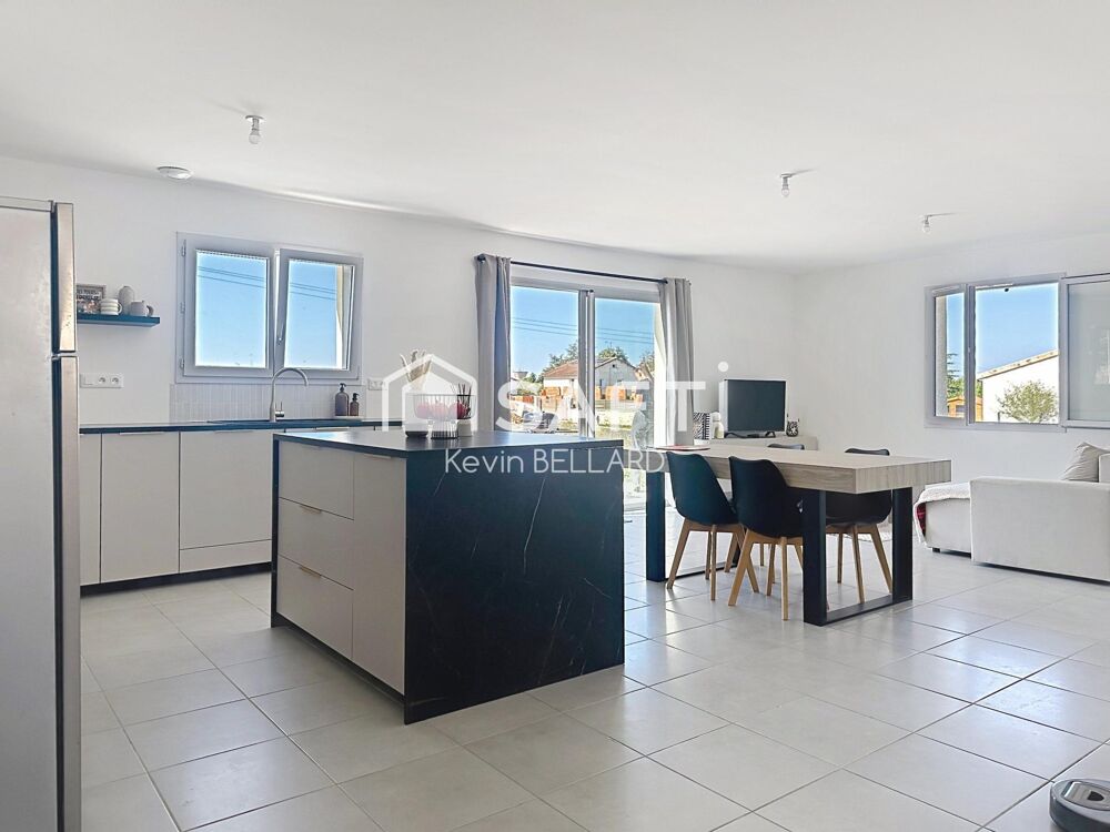 Vente Maison Maison plain pied de 103m² Taponnat-fleurignac