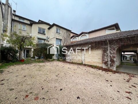 Sp&eacute;cial investisseur!!! A vendre immeuble compos&eacute; de 12 appartements 461500 32150 Cazaubon