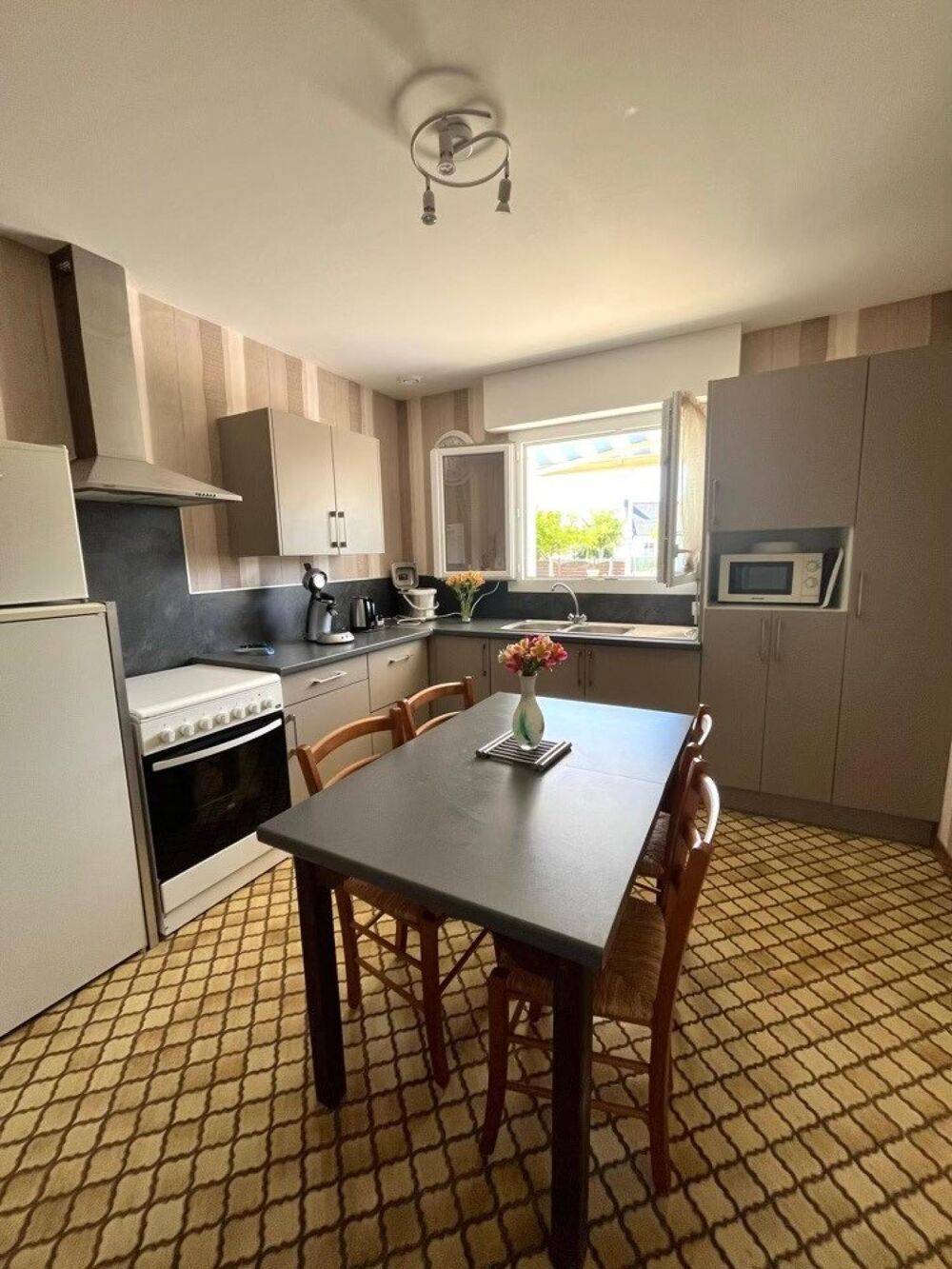 Vente Maison Damgan: grande maison plage et commerces à pied! Damgan