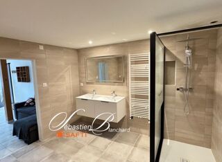  Maison � vendre 6 pi�ces 200 m�
