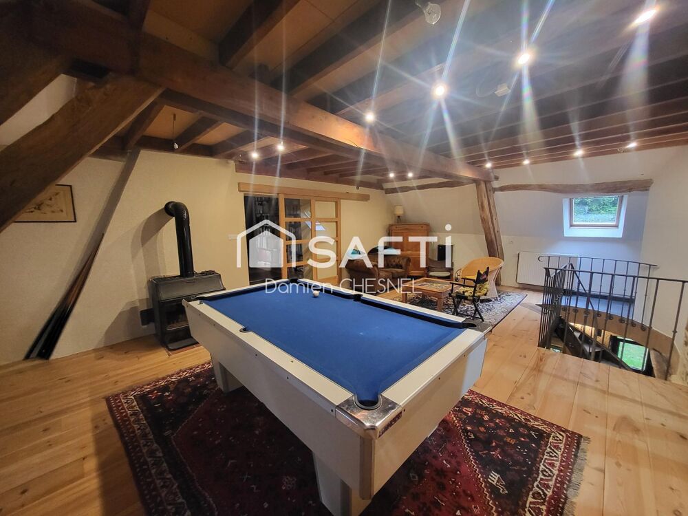 Maison 11 pièces 270 m² · à Saint-Palais · 270 m² · 273 000 €