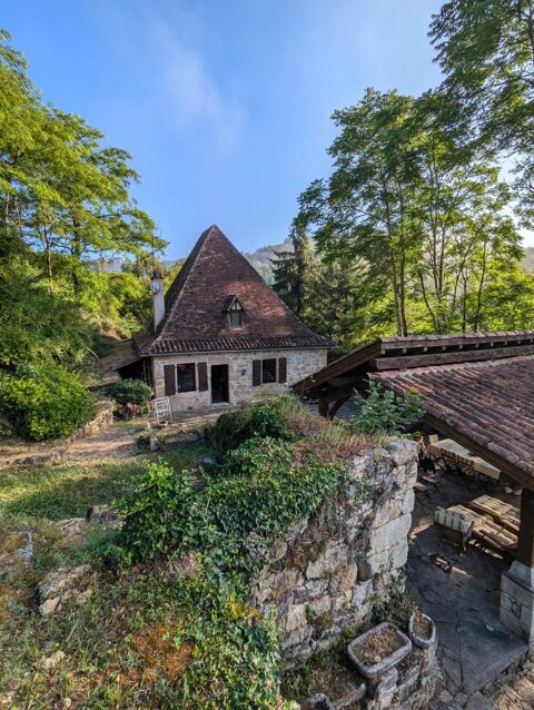   Charme, authenticit�, z�nitude. Maison - 6 pi�ce(s) - 117 m�