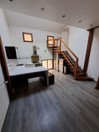  Appartement � vendre 7 pi�ces 222 m�