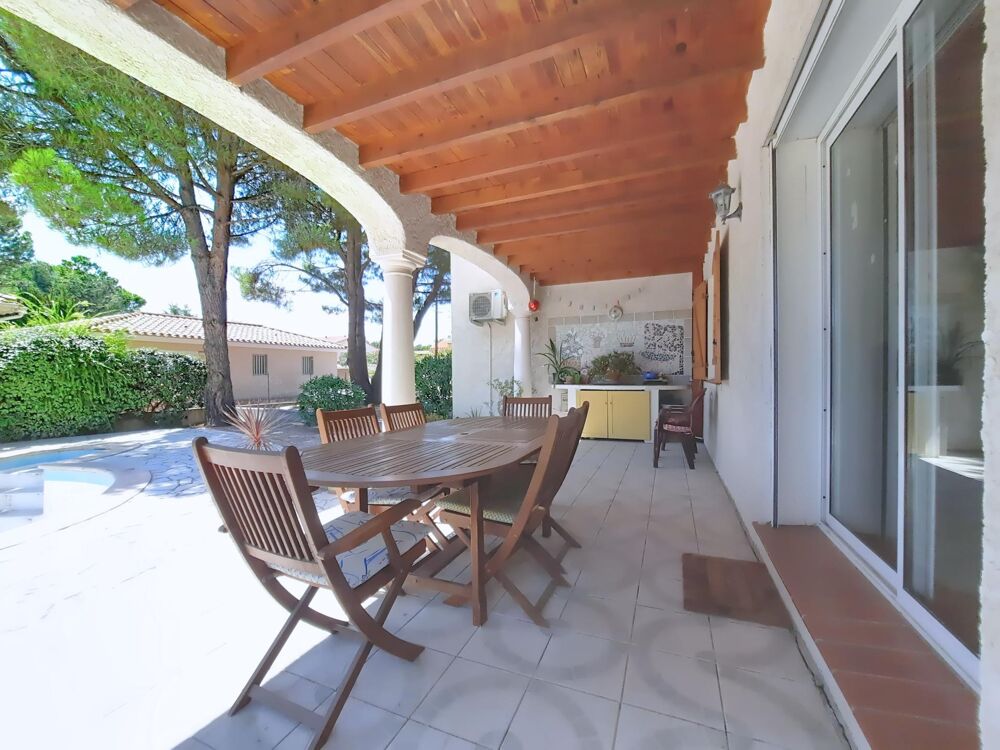 Vente Maison Villa 4 faces avec piscine et grand parc arboré Ortaffa
