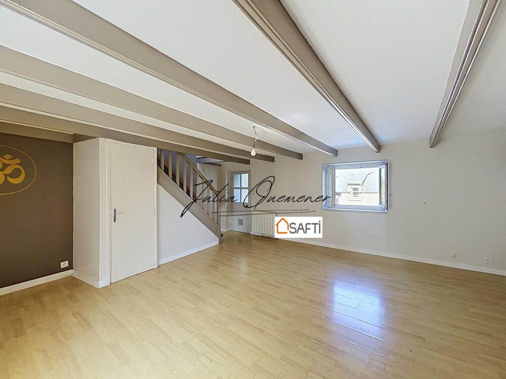 SAINT-RENAN- HYPER CENTRE-MAISON 82 m2.