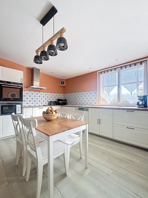   Maison dans un agr�able village axe Vitry/Ch�lons Maison - 6 pi�ce(s) - 156 m�