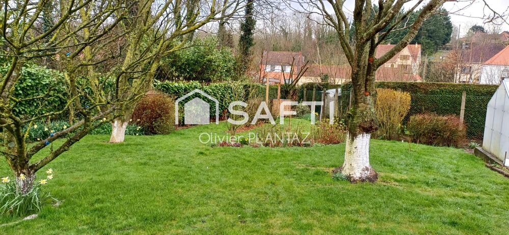 Jolie longère en semi-plain dans village prisé