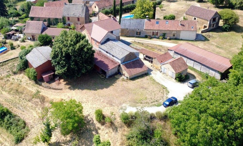 Vente Maison Corps de ferme composé d'une maison 5 pièces  et dépendances Paulin