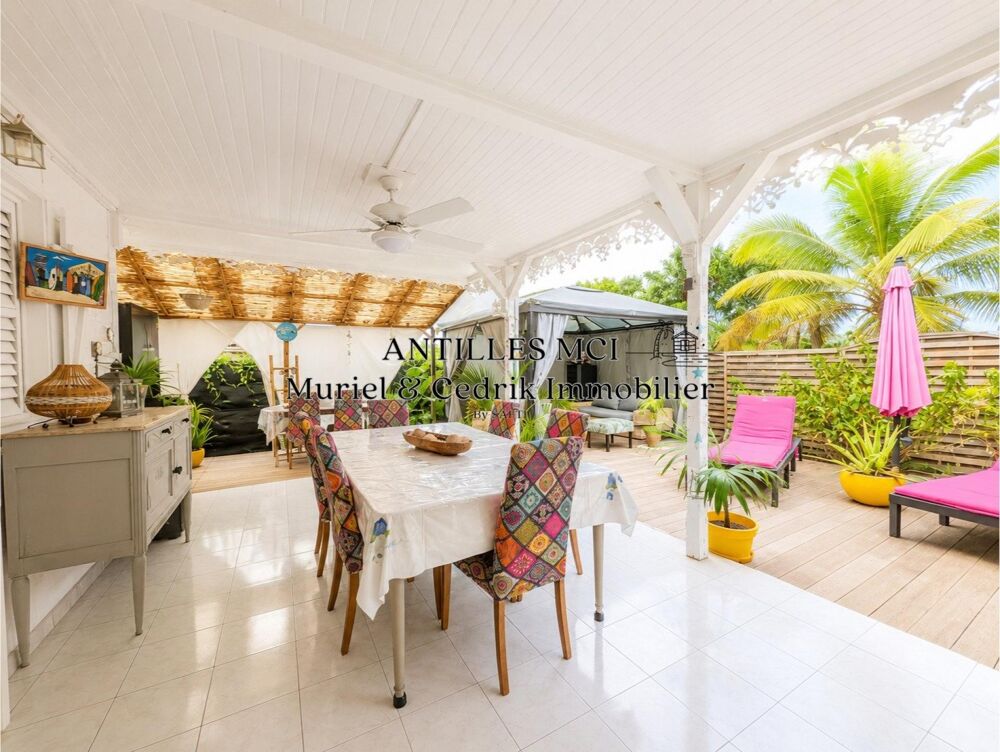 Vente Maison Une maison, plusieurs possibilités à Sainte-Anne Sainte-anne
