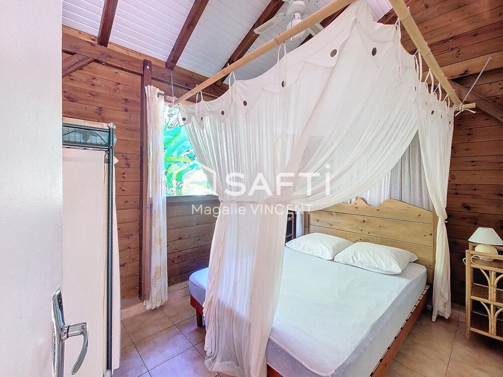 � vendre  Maison Bouillante (97125)