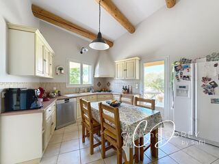  Maison � vendre 4 pi�ces 166 m�