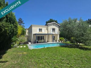  Maison à vendre 7 pièces 215 m²