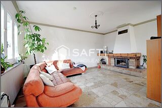  Maison � vendre 8 pi�ces 175 m�