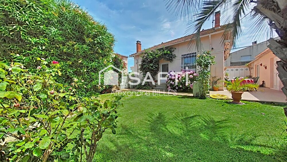 Maison de caractère plain-pied (106 m² surface utile totale avec dépendances), jardin paysager et garage au coeur de Saint-Cypri